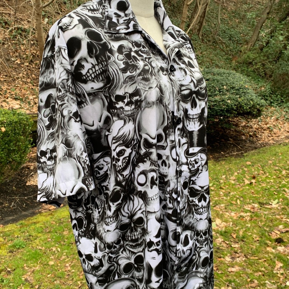Skull πLover π Button down - Picture 5 of 7